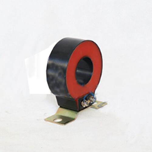 电流互感器LMZ-LMZJ1-0.5级 30φ 100/150/200/300/800/5A 0.5级