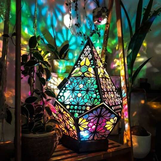 厂家Floor Lamp- Bohemian Light现货钻石灯镂空波西米亚炫彩灯(