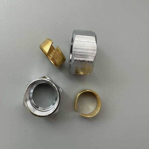 太阳能明装混水阀快接螺帽4分1216通用管卡铝塑阀螺帽接头配件