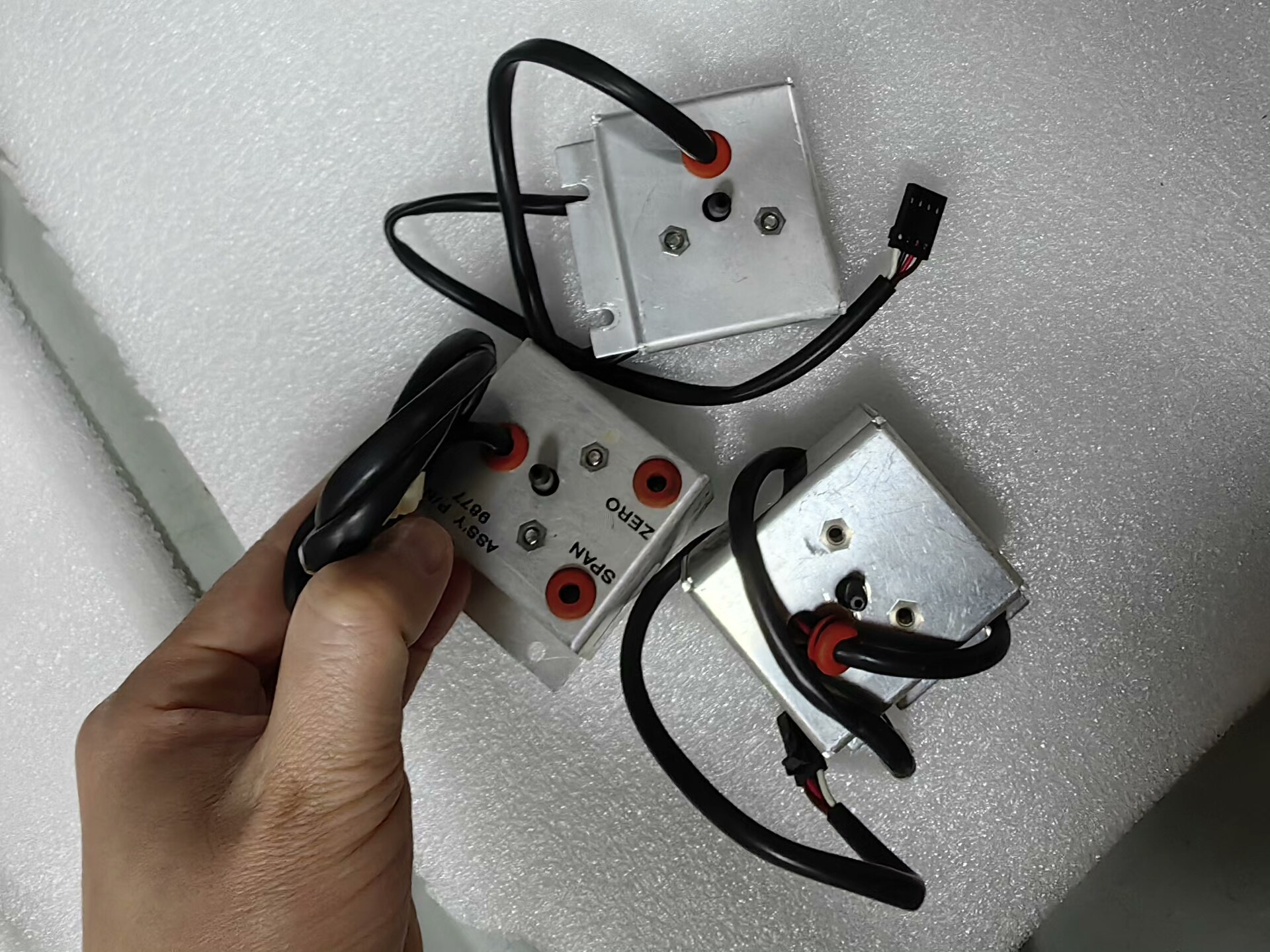 赛默飞热电42i，43i压力传感器，，实物拍摄，成色如图，包