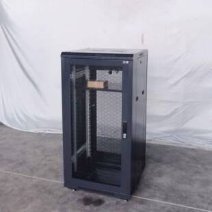 小型网络机柜6u机柜12U机柜9u网络机柜1.2米1.8米2米深圳厂家直销