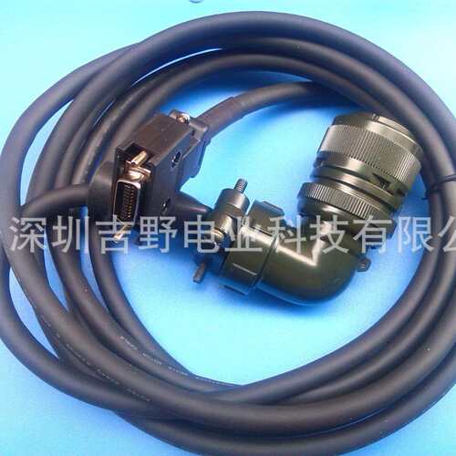 三 菱 伺服电机编码器线MR-J2S CNP3EZ-2P MR-JHSCBL5M-L电缆线