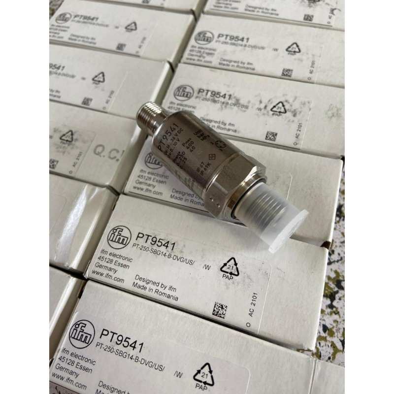 IFM易福门压力变送器PT9541 9551 PU5401 0-10V范围0-250Bar 议价