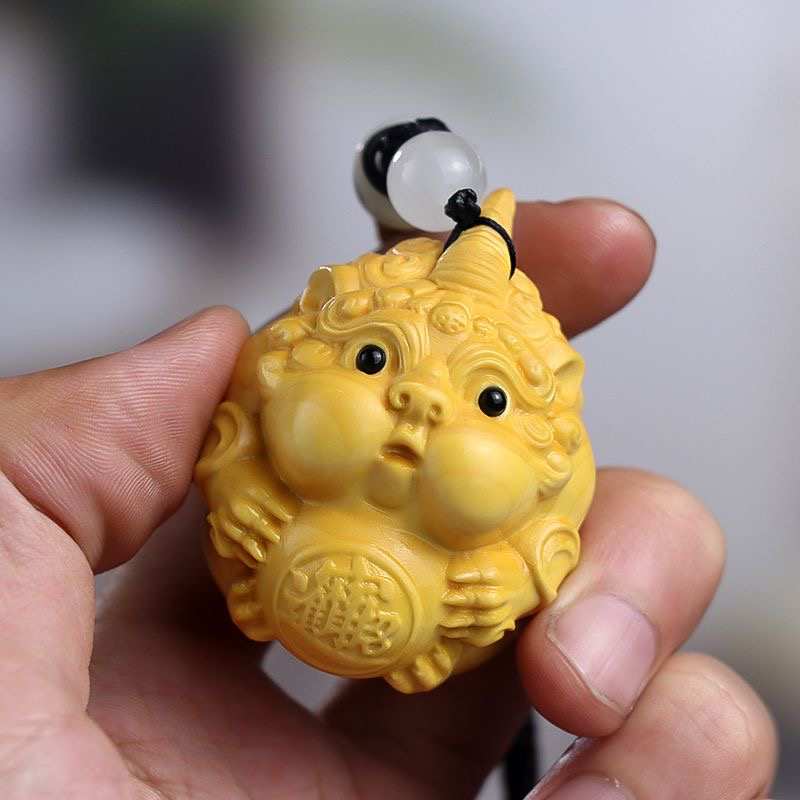 黄杨木雕汽车挂件手把件貔貅抱球木质文玩中式雕刻财胖嘟嘟皮丘