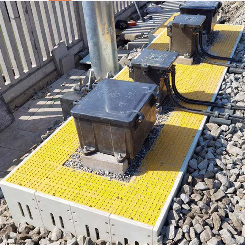 铁路复合基础硬化面边坡防护树脂盖板轻便耐用防护罩信号保护