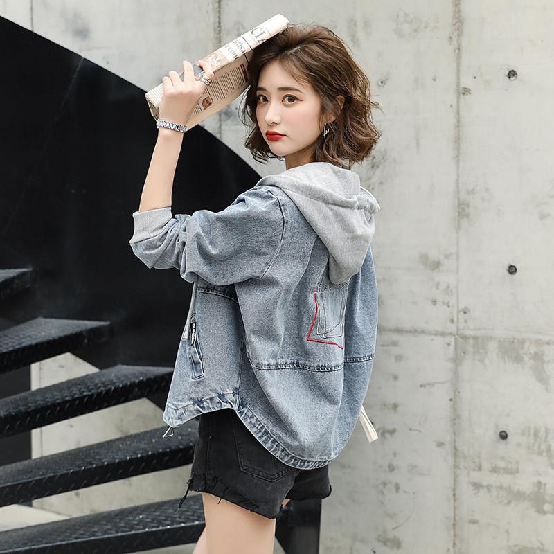 欧洲站短款牛仔外套女2025年春秋新款减龄连帽拼接宽松休闲上衣潮
