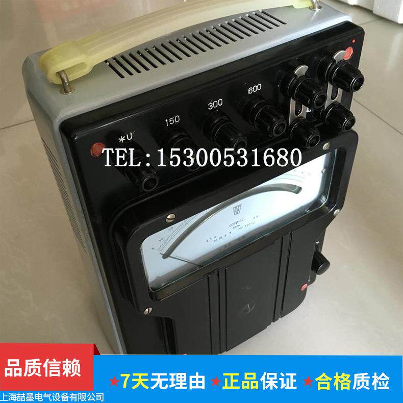 上海二表 D34-W 单相低功率因数瓦特表cosφ=0.2 0.5级 0.5A/300V