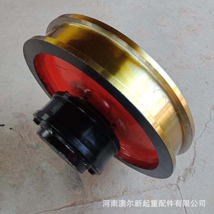 厂家供应 φ700*200行车轨道车轮组 双梁起重机角箱轮