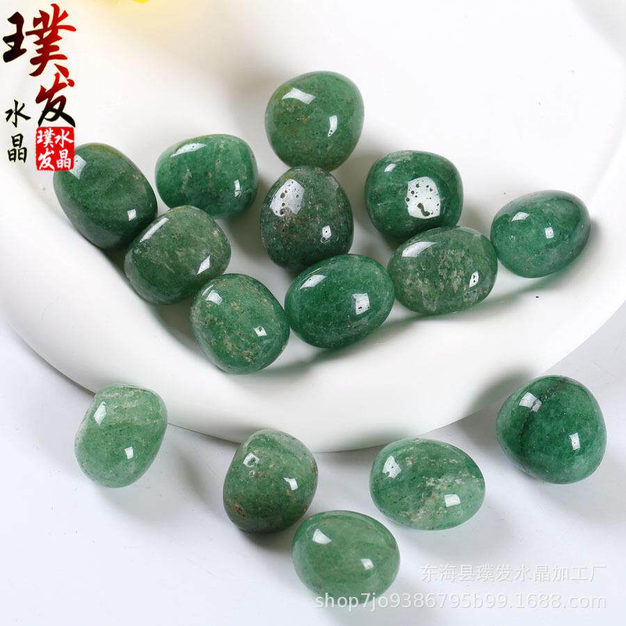 绿草莓滚石绿色水晶碎石摆件鱼缸石景观装饰商品