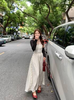 切糕自制小个子春季绝美吊带裙子女新款独特漂亮长版波点洋装