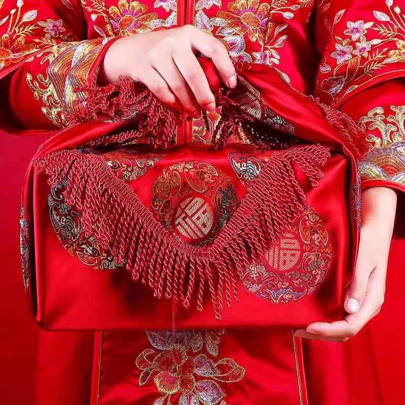 婚庆红布喜盆包裹布中式结婚红包袱皮缎面女方陪嫁用品大号包袱