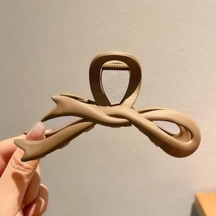 2024新款盘发发夹女高品质大发量抓夹后脑勺高级感15cm鲨鱼夹大号