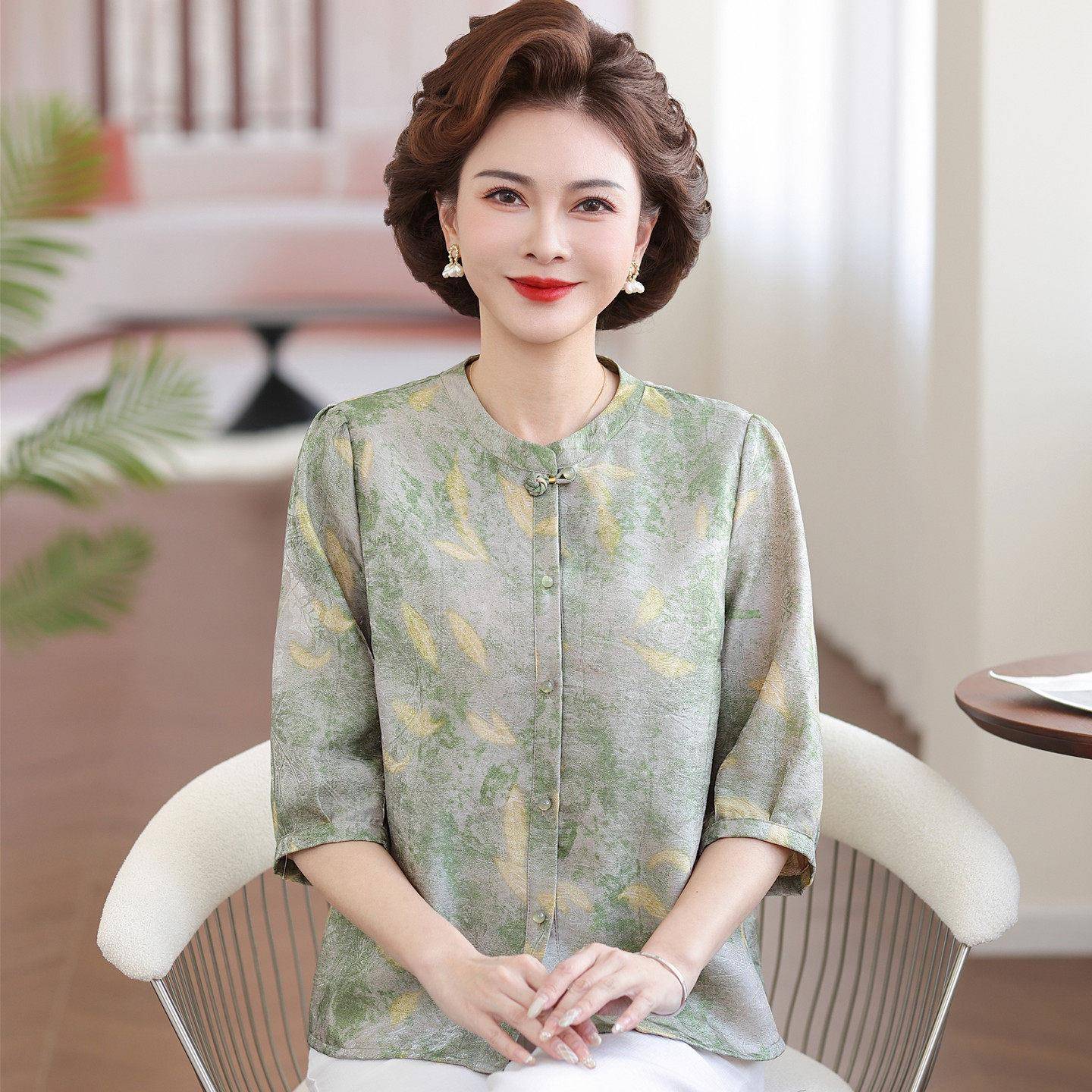 中老年人女春夏季薄款重磅真丝高档印花衬衫妈妈装洋气上衣桑蚕丝
