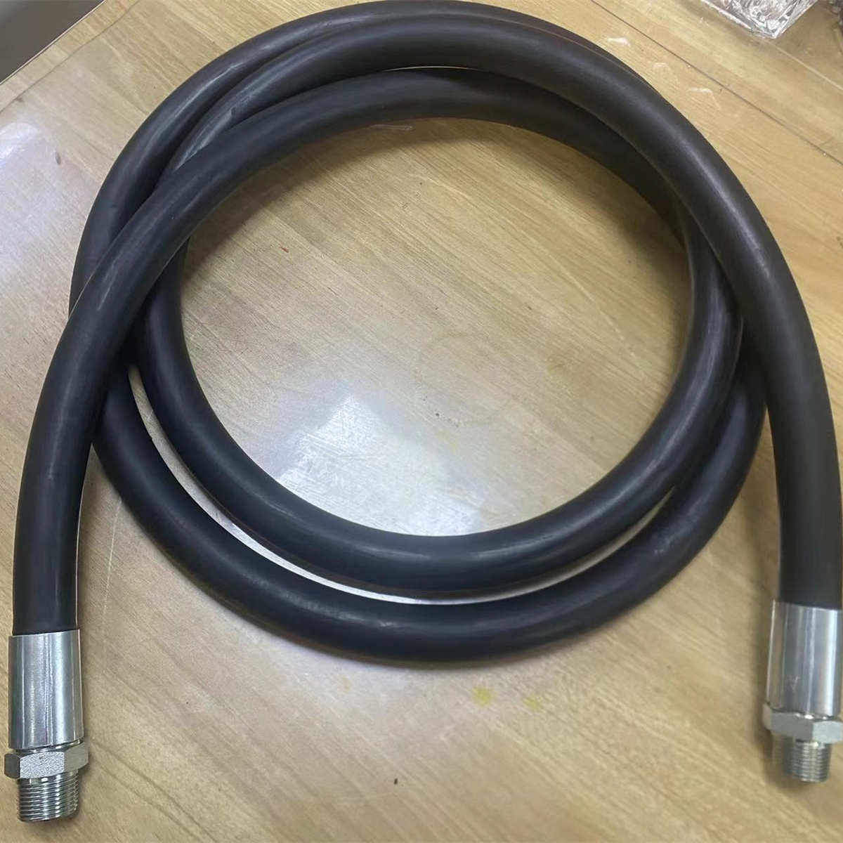 6分NPT接头外扣加油泵加油机专用加油机管钢丝燃油管导静电耐腐蚀