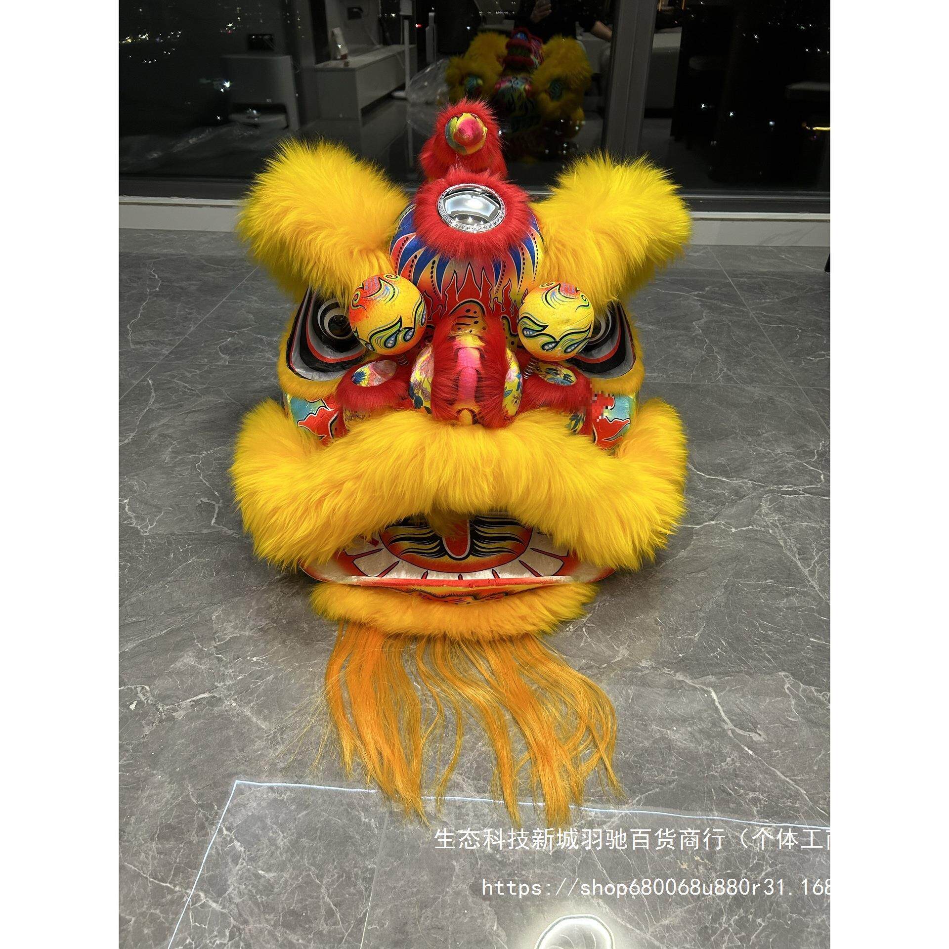 爆款可眨眼泡沫狮头5号舞狮耐摔轻巧醒狮表演舞台精品羊毛佛装狮