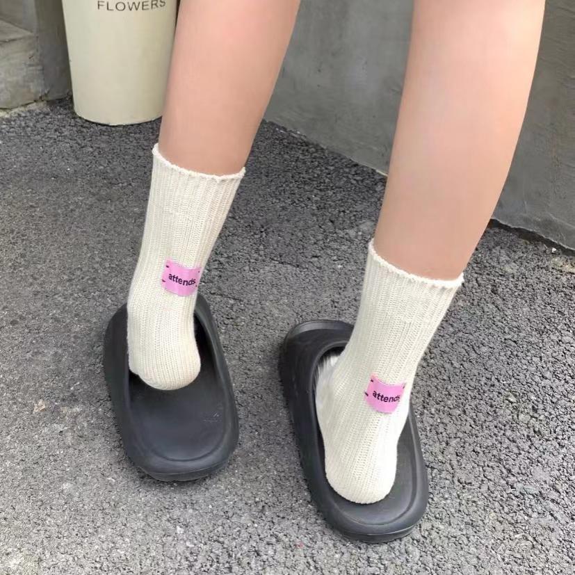 ins粉色标签纯色粗线袜子打底袜