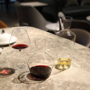 比较轻薄的红酒醒酒器质地很透值得入手zalto平替AI