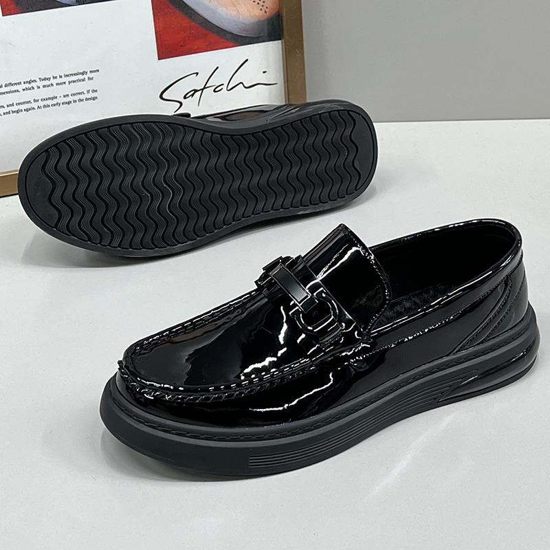 正品新款亮面漆皮豆男豆韩版潮流休 鞋英伦鞋厚底闲增高正装皮鞋