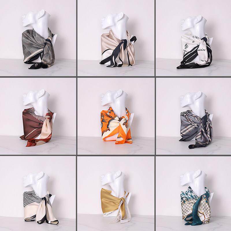 样板间衣帽间现代简约丝巾包包搭配披肩方巾软饰衣柜展厅围巾摆件