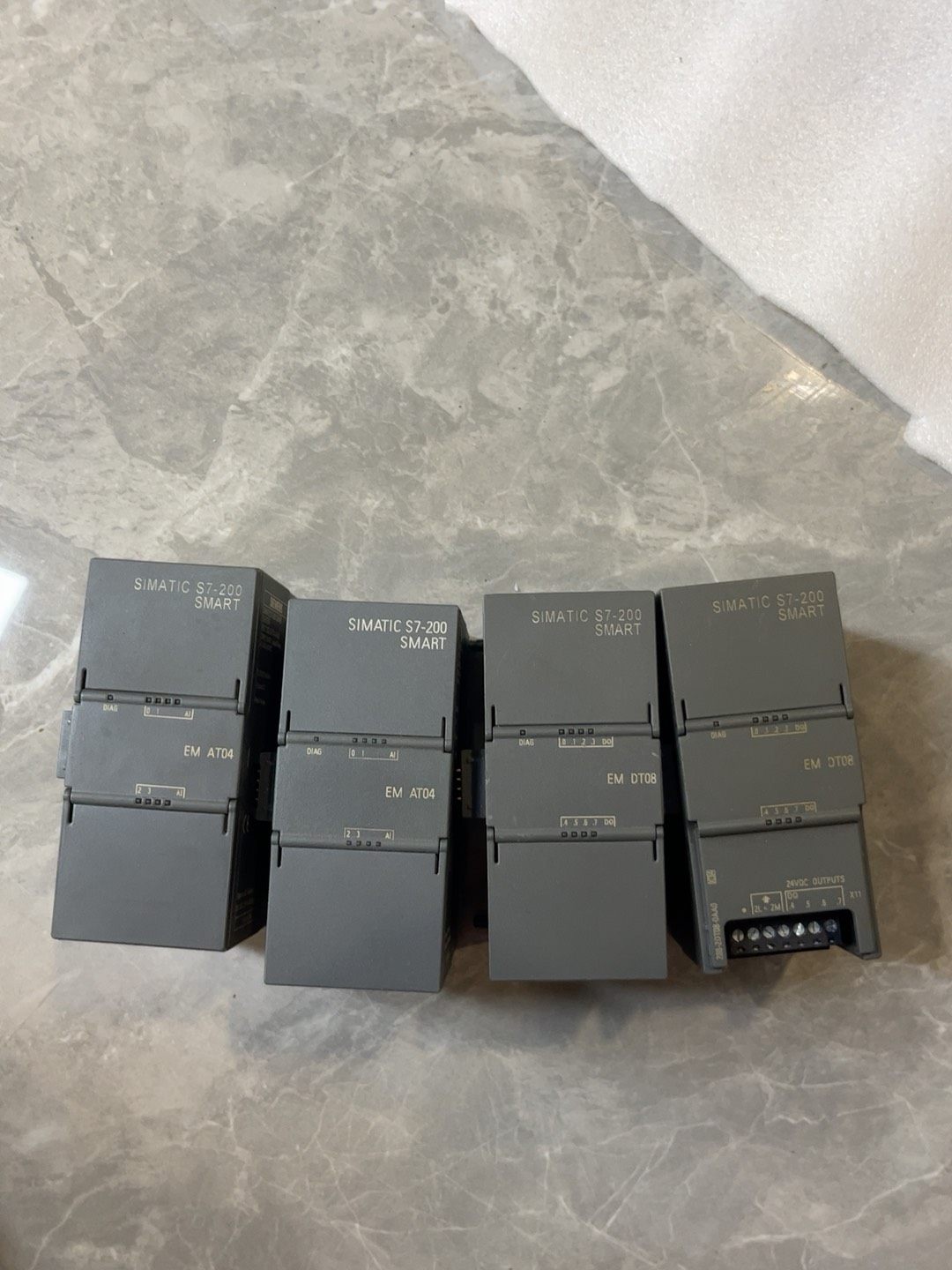 西门子模块 6ES7 288-2DT08-0AA0 /6ES