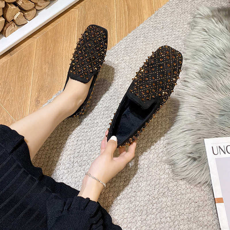 2023年秋冬新款韩版时尚铆钉装饰浅口方头平底鞋加绒软底豆豆鞋女,女鞋,时尚休闲鞋,淘宝优惠券,粉丝福利购,淘宝优惠卷