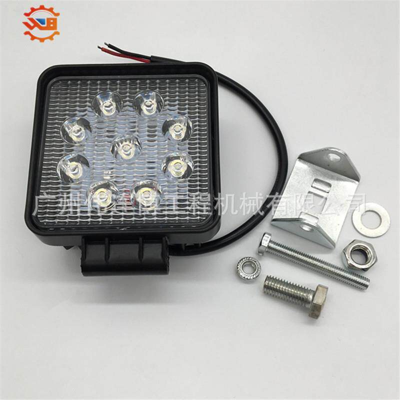 挖掘机配件 9株LED灯工程机械照明灯 通用24V 12V挖机专用大臂灯