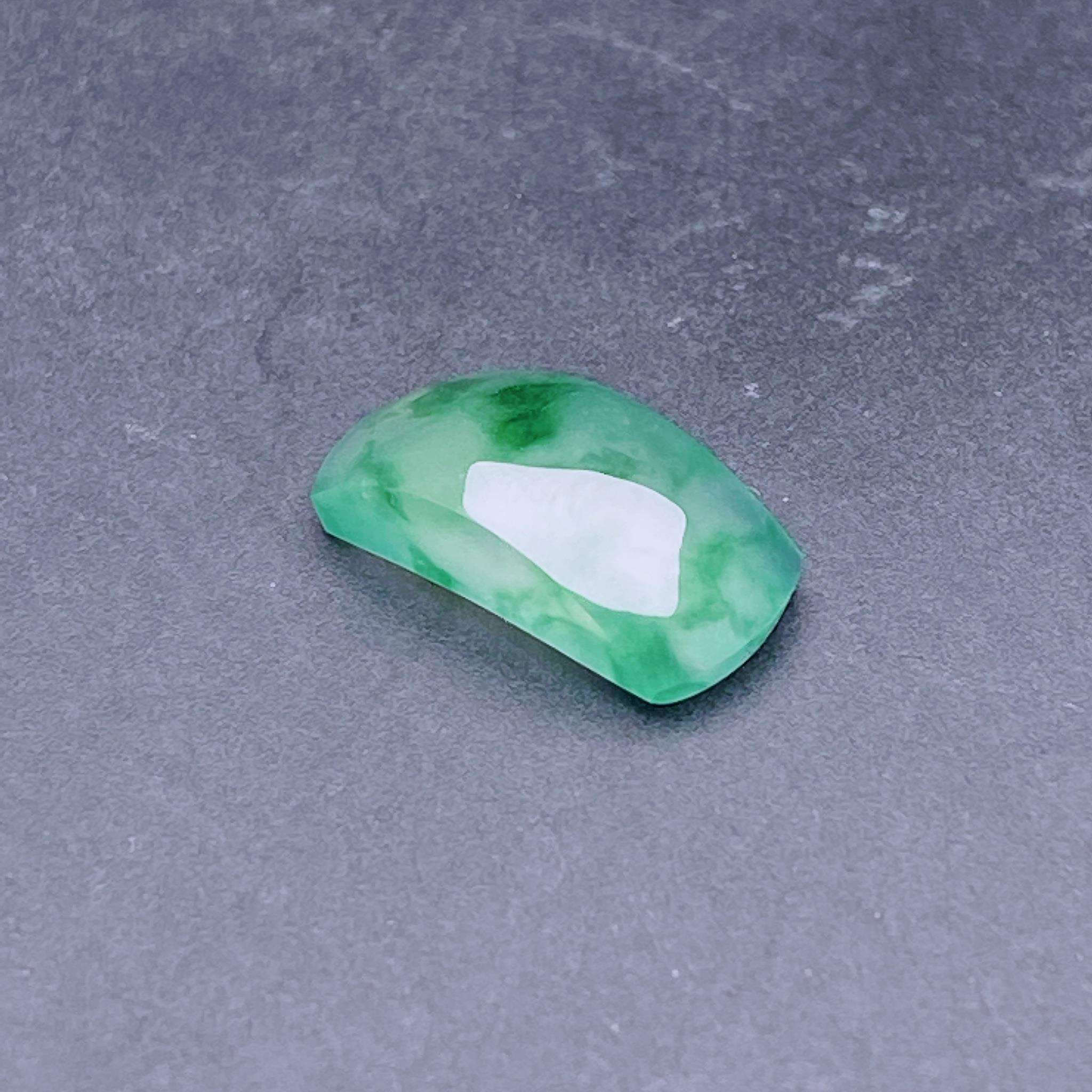 缅甸天然翡翠a货高冰飘花马鞍戒面裸石fxj，尺寸：14.1-7-4mm