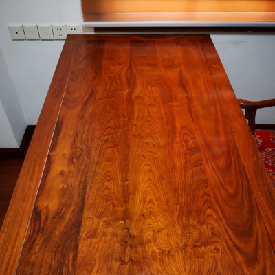 【揭秘】老板们觉得宇欣书桌怎么样，质量差不差呢？有甲醛吗？