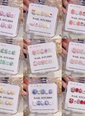 儿童穿戴甲纯手工高级感阳光彩虹立体水蜜桃短款美甲2025新款