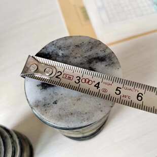 厂家直供打水漂专用石头 打水漂石头 绘画石 团建比赛娱乐用