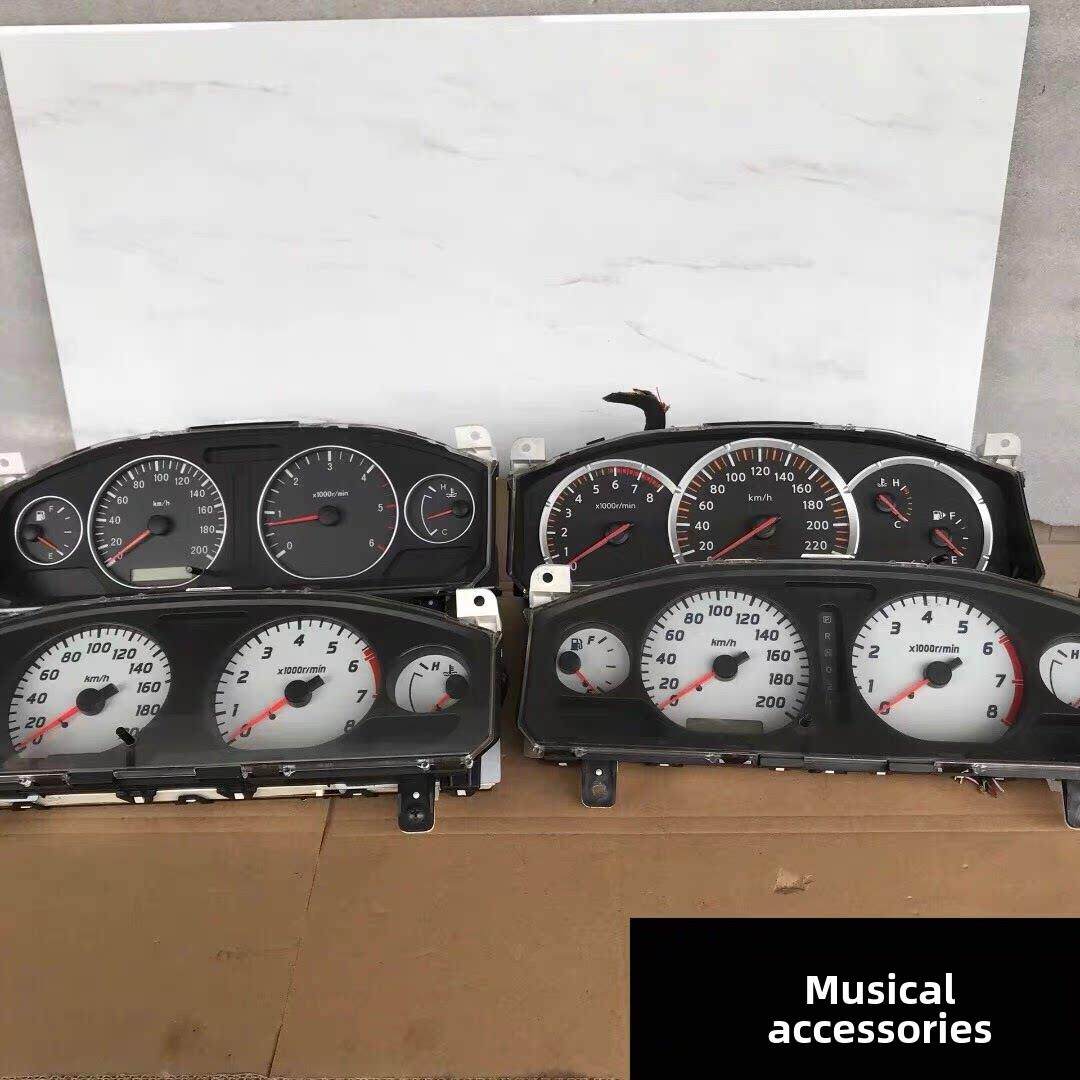 汽车仪表盘适配尼桑皮卡D22帕拉丁仪表总成原装组合仪表盘里程表