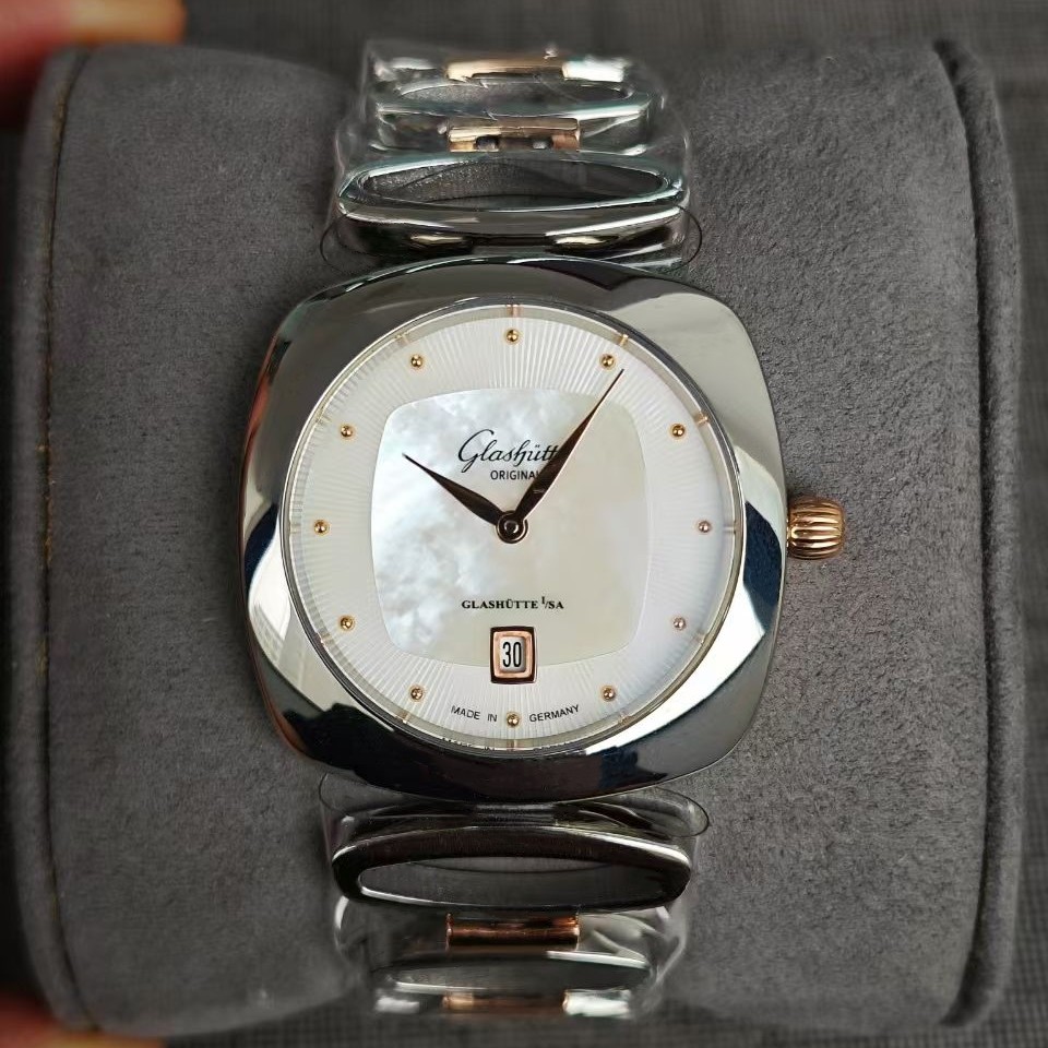 公价60500】98新31mm格拉苏蒂原创1-03-01-26-06-14石英女士手表