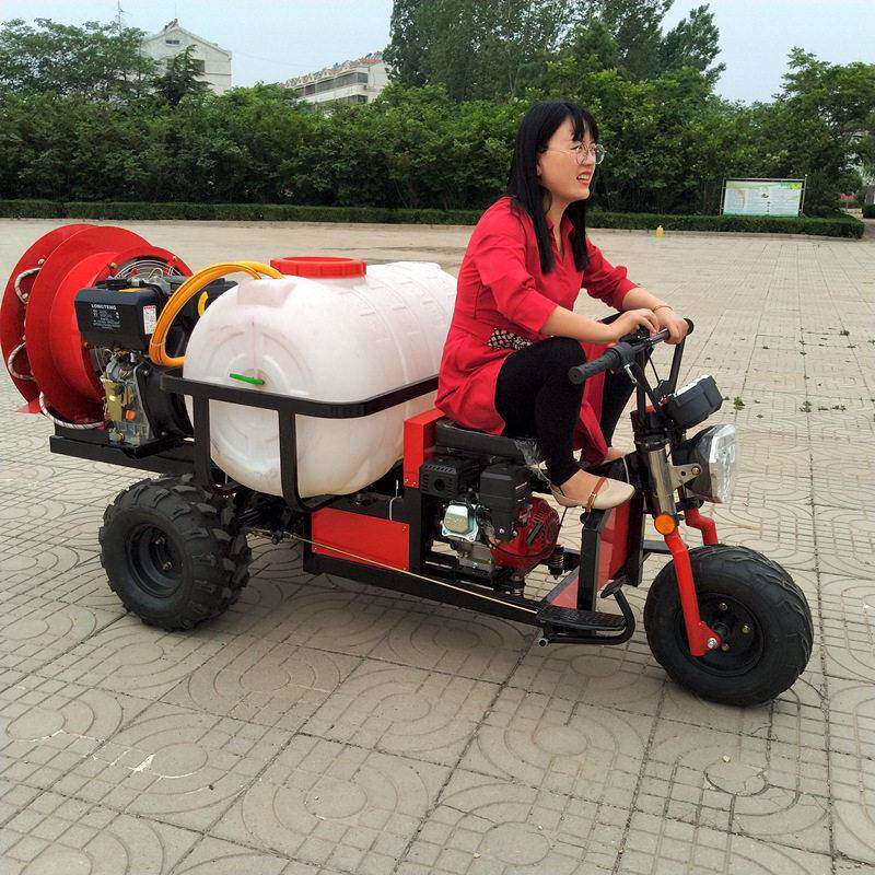 果树除虫喷机乘坐式果树风送打机果园自走式打机现货