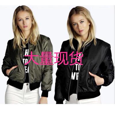 A must-have for short zipper jackets and outerwear