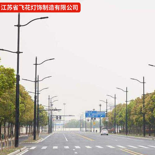 太阳能多功能交通标志灯杆综合批发路灯led杆杆组合信号灯杆 灯杆