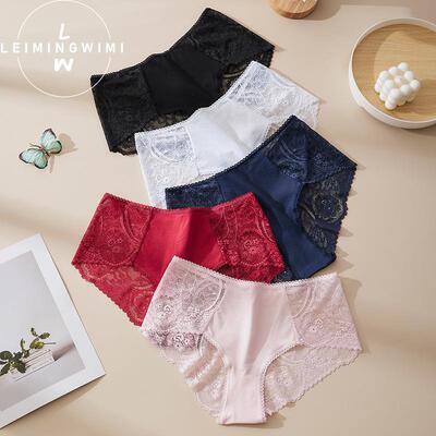 Ladies' lace patchwork underwear with hollowed out lace