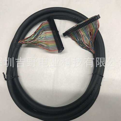 柔性运动控制器特殊输入输出XW2Z-100J-A30伺服中继单元电缆