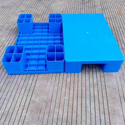 接塑料防潮垫栈板超市小料托CBU盘地台垫高板仓库可拼塑圆孔胶隔