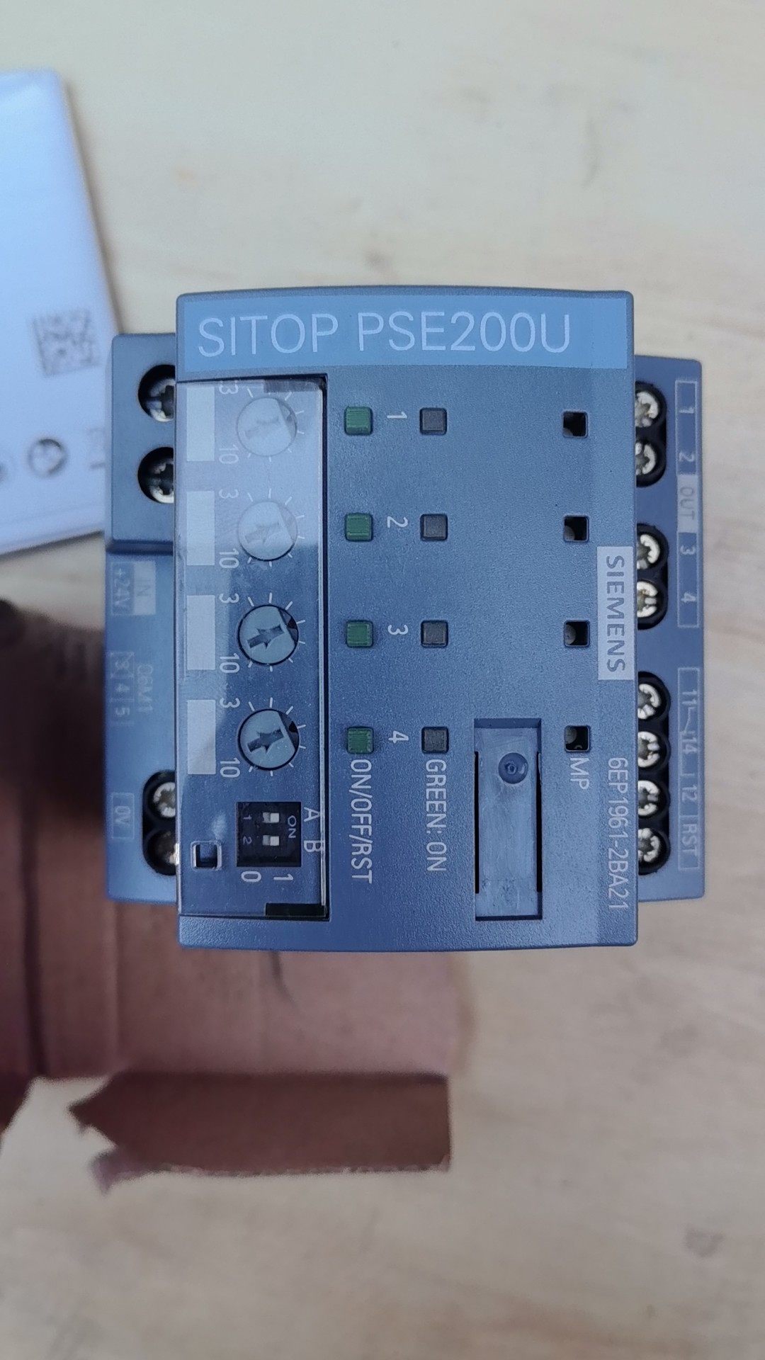 西门子PLC模块6EP1961-2BA21 仓库余留，全新末