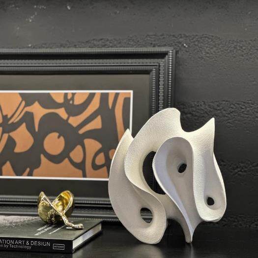 现代艺术白色律动几何波浪漫摆件软装饰品样板间客厅茶几书房摆设