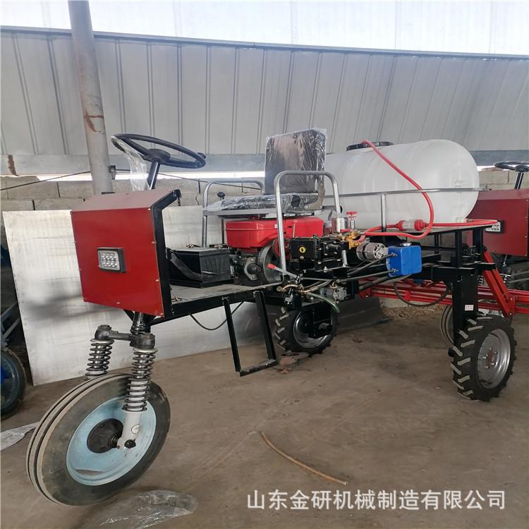小麦玉米地高架款四轮打药车乘坐式三轮车杀虫车宽幅折叠杆喷药车