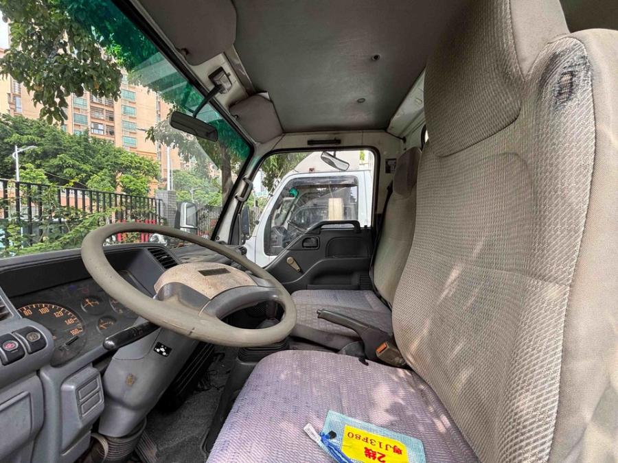 11月26日江门粤J13F80五十铃牌轻型厢式货车网络拍卖公告