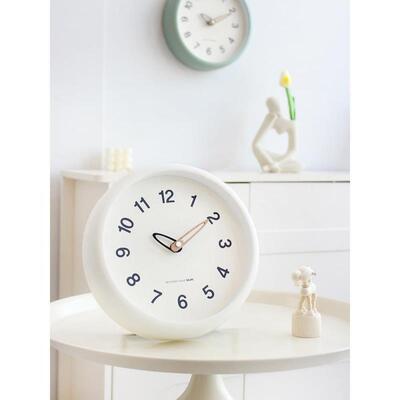 简约钟挂钟客厅新森律见描款家用时墙尚静嘉音时钟挂奶油表风卓振