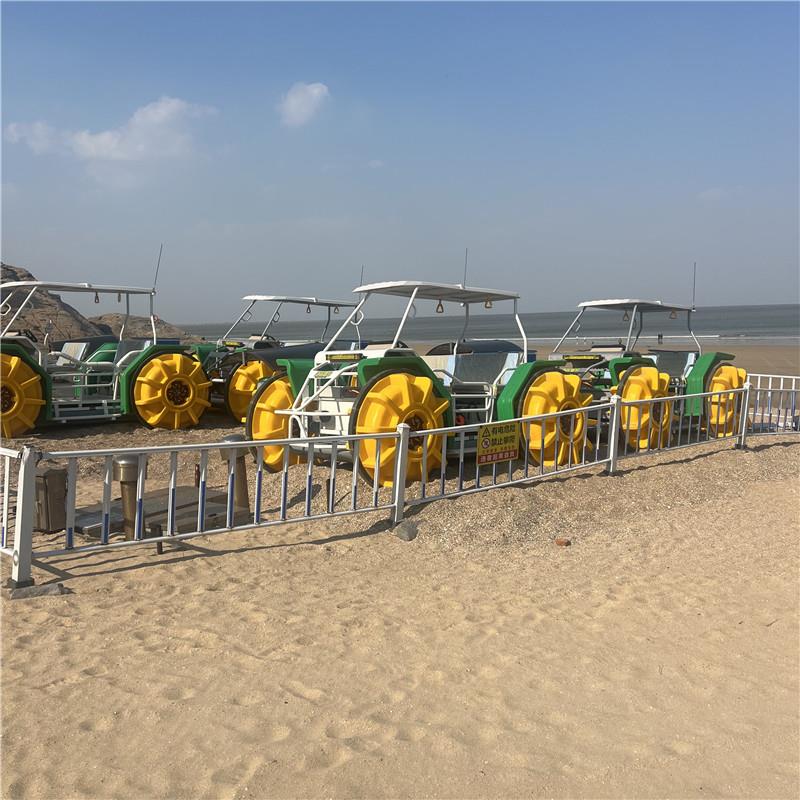 沙滩海边水路两栖车景区游玩设备公园游船滚塑异形保温桶