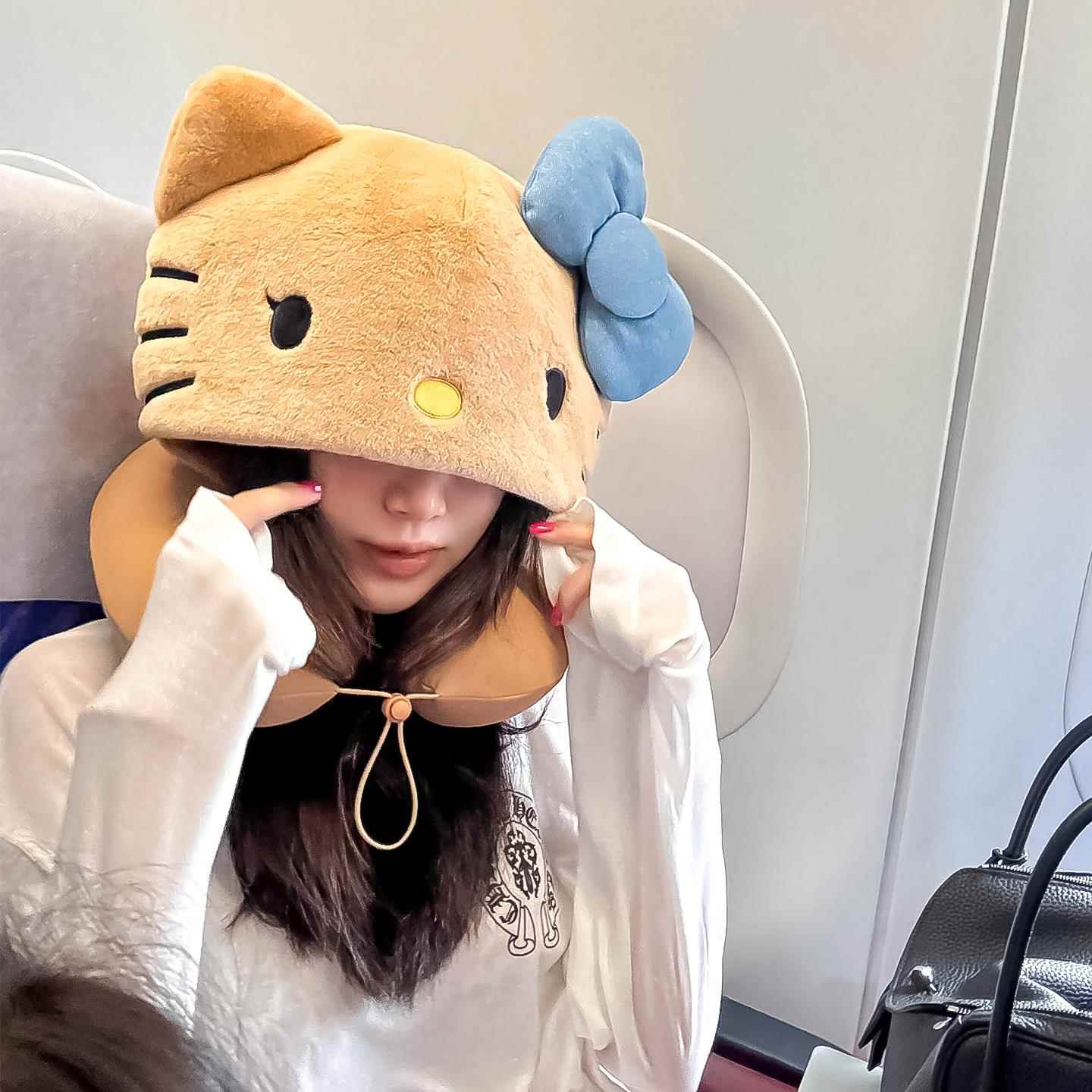 黑皮Kitty猫u型枕卡通可爱连帽护颈枕旅行便