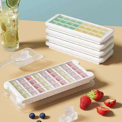 Ice Cube Mold Silicone Ice Tray Ice Maker Box for Freezing a