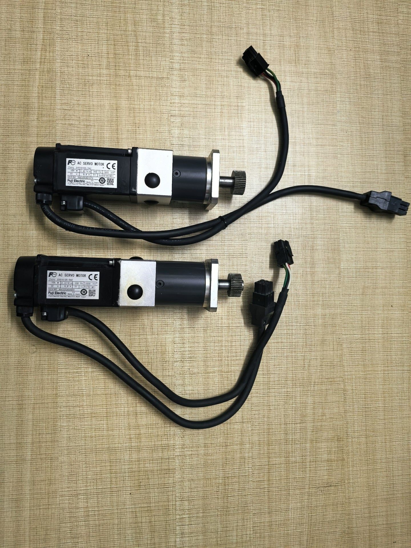 富士 伺服电动机