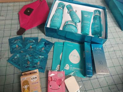 依斯莉化妆品怎么样，小编深度剖析评测？