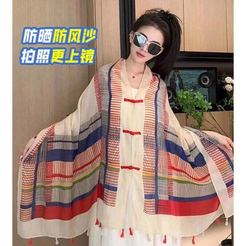 民族风披肩复古盘扣防晒披肩罩衫百搭纱巾防风防沙百搭旅游围巾