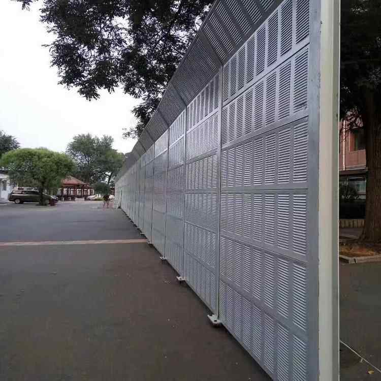 叶孔声障厂家架桥百隔音公路铁路隔音板小区吸音板高降噪676微屏